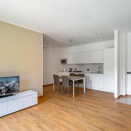 Appartamento Into The Green! Flat & Garage Arquà Petrarca